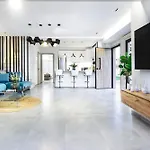Villa V&p *